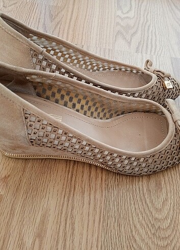 37 Beden Stiletto