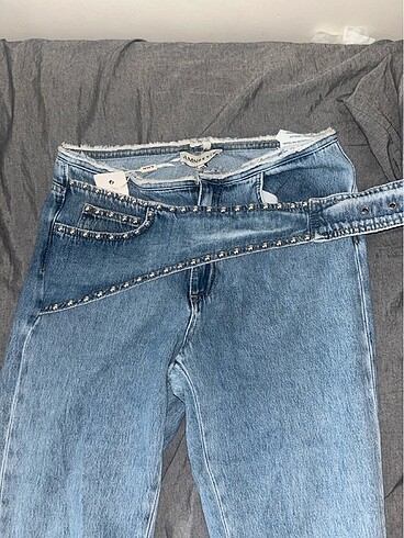 Bershka kot pantolon zımba detaylı