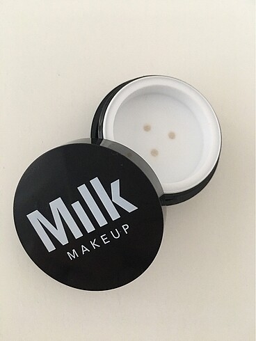Milk Makeup Pore Eclipse Matte Translucent Pudra