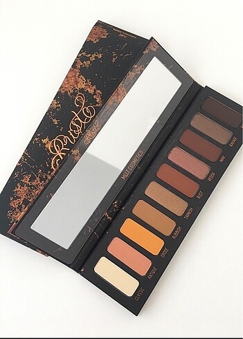 Pat McGrath Labs Melt Cosmetics Rust Far Paleti