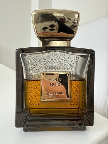 MAJOURI Gold Noir EDP