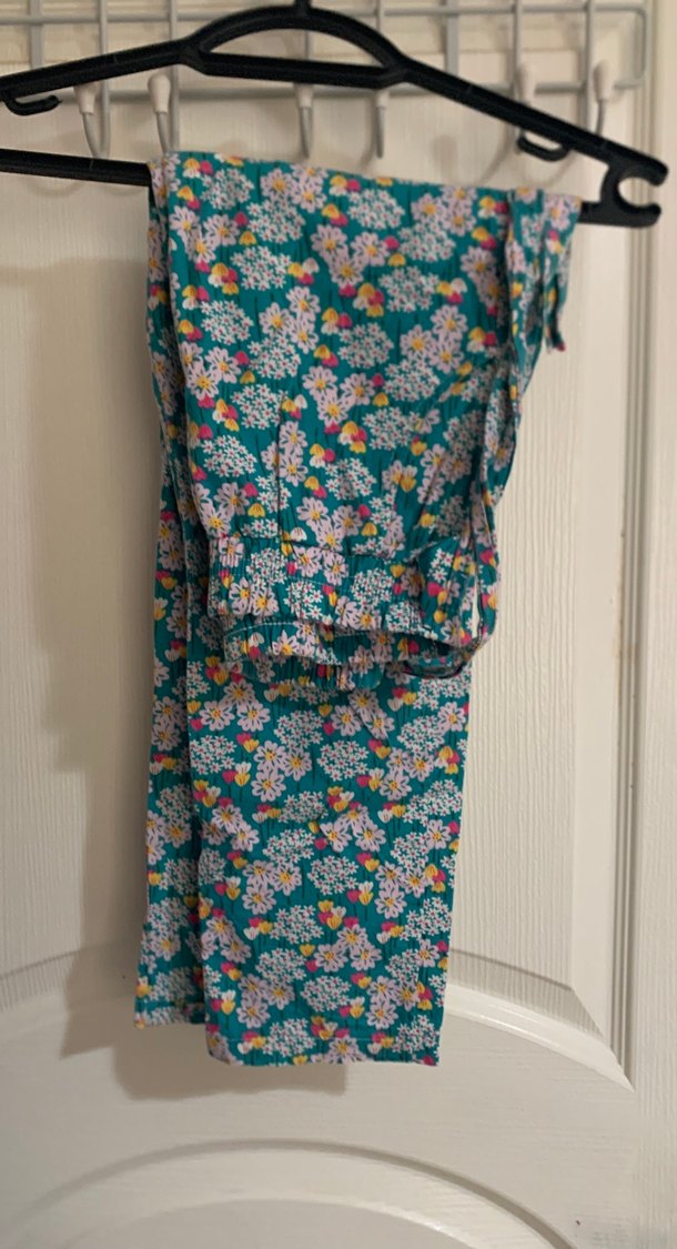 Boncuk Detaylı Beyaz Keten Bohem Bluz - Görsel 2