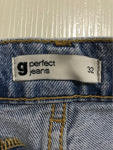 32 Beden mavi Renk Perfect jeans