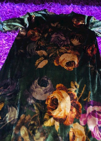 Uzun Kollu Mor Desenli Gotik Kadın Elbise - Görsel 3