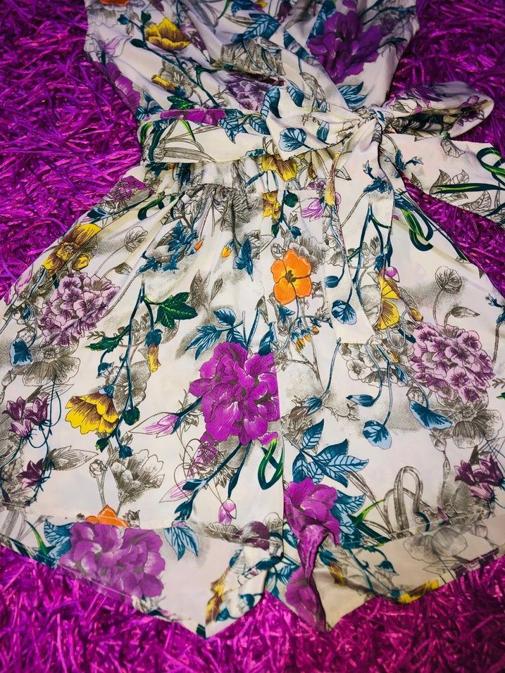 Çiçek Desenli Bohem Kısa Tulum - Görsel 3