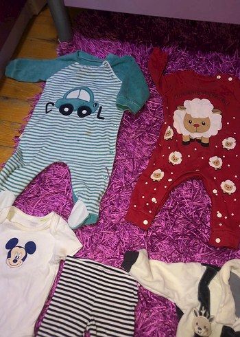 Renkli Desenli Bebek Uyku Kıyafetleri ve Aksesuarları - Görsel 4