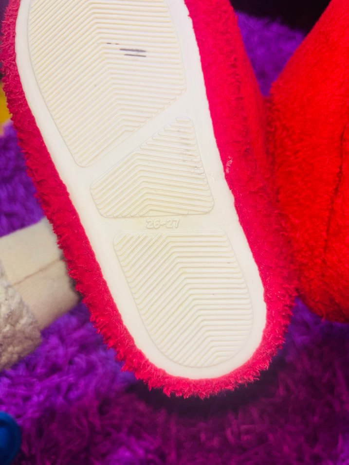 Kız Çocukları İçin Kırmızı Nakışlı Sıcak Ev Terliği - Görsel 4