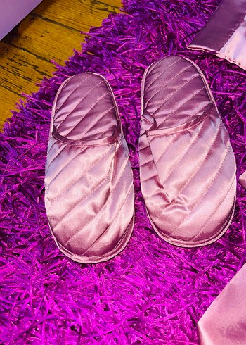 Tyland Naraya Marka Saten Yeni  Kadın Uzun Sabahlık terlik - Görsel 2