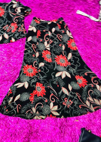 Çiçek Desenli Renkli Uzun Kadın Elbisesi - Görsel 4