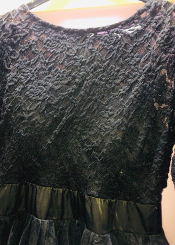 l Beden Uzun Kollu Siyah Dantel Gotik Elbise