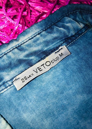 m Beden Kadın kol dekolteli Mavi Batik Desenli Denim Gömlek