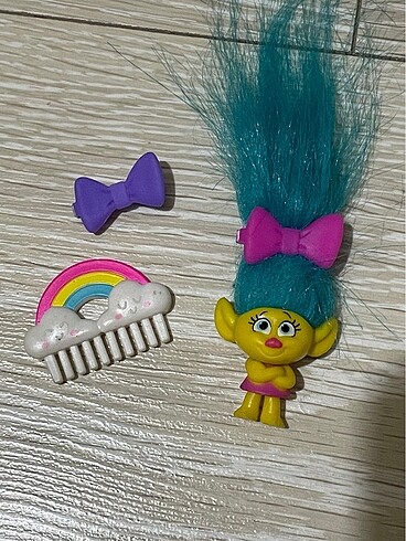 Trolls