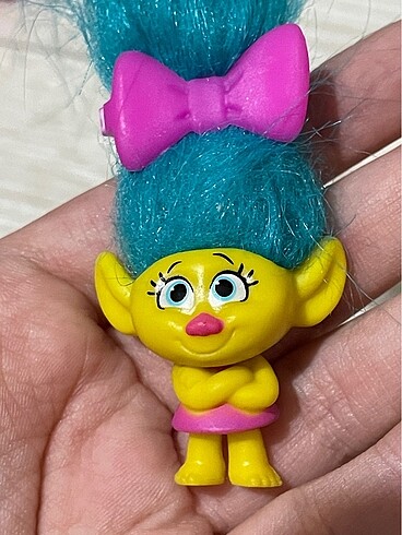  Trolls