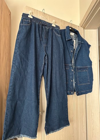 Diğer Rahat Ve Sik Mavi Denim Takim