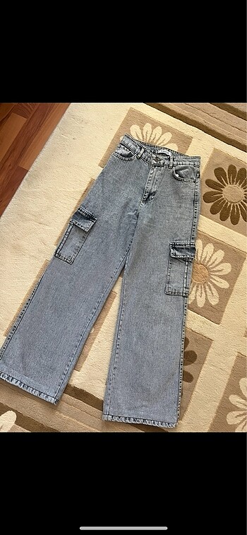 Kargo cepli geniş paça pantolon
