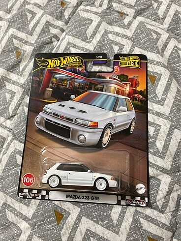 Mazda 323 GTR