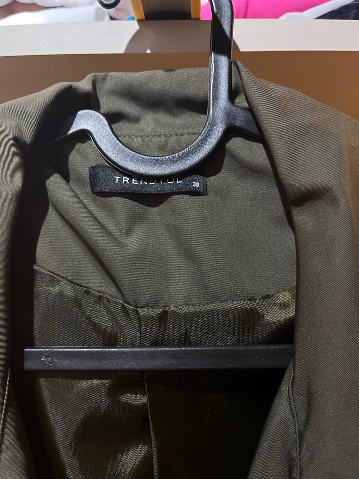 Yapmurluk Kumaş Milla Haki Trençkot - Görsel 2