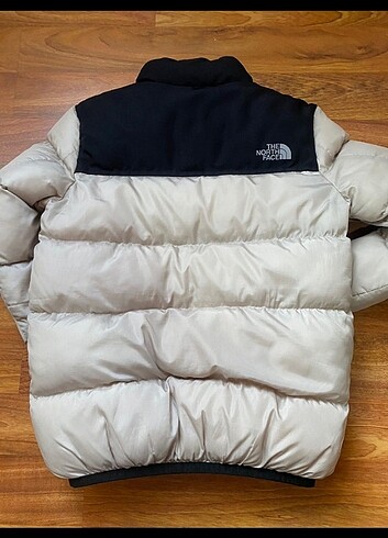 North Face Şişme mont