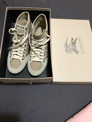 Bej sneaker