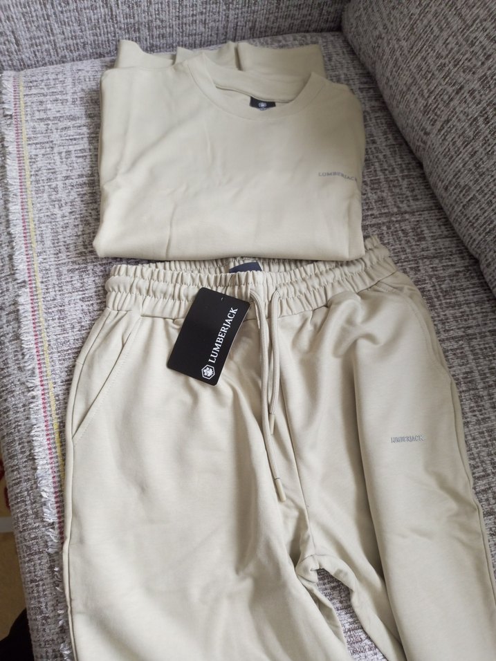 orjinal etiketli bayan eşofman takimi - Görsel 4