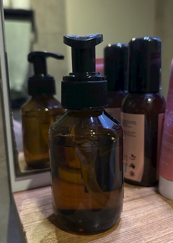 Kerrin Macadamia Saç Serumu az kullanıldı miktarı belirttim - Görsel 2