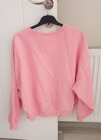 H&M HM DIVIDED AZ KULLANILMIŞ SELENA GOMEZ SWEATSHIRT ` PAMUK