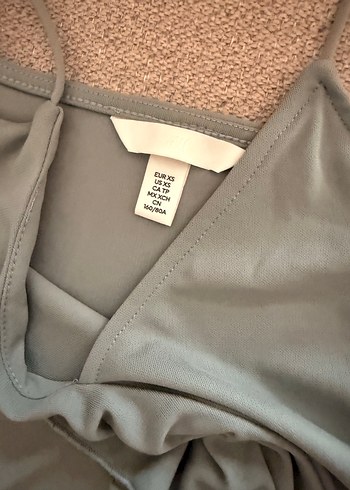 xs Beden gri Renk H&M Drapeli Uzun Askılı Elbise