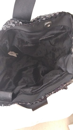 Siyah pırıltılı kol çantası