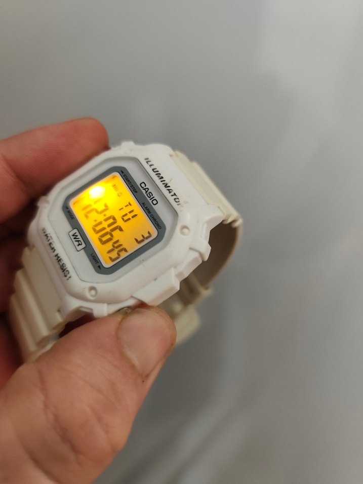 Orjinal Casio F-108WH Erkek Saat HATASIZ - Görsel 4