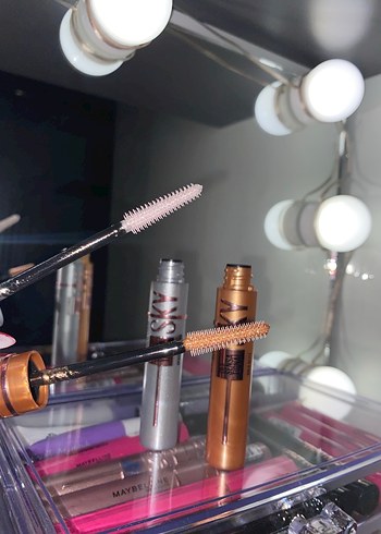 Maybelline New York Sky Hıgh Simli Maskara - Görsel 2