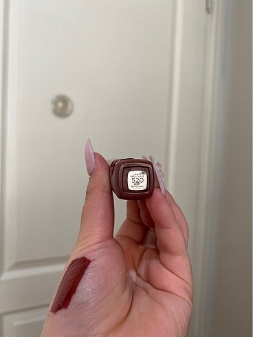  Beden Loreal Paris Likit Ruj