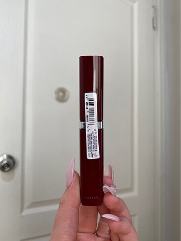  Beden bordo Renk Loreal Paris Likit Ruj