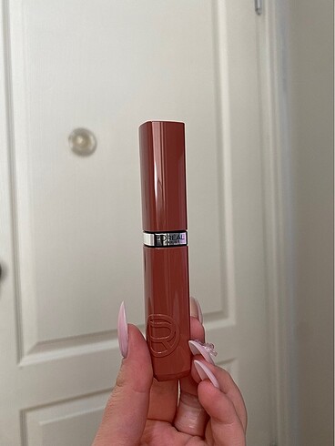 Loreal Paris Likit Ruj