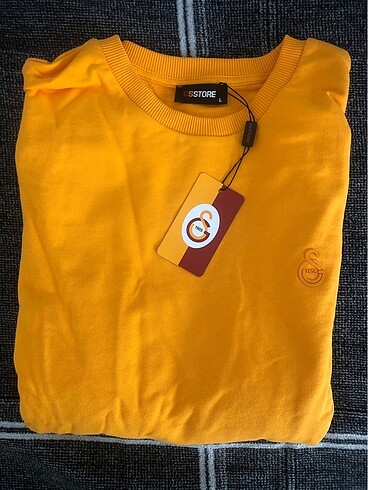 l Beden Erkek Basic Sweetshirt