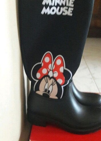 Diğer Minnie Mouse Desenli Yağmur Çizmesi