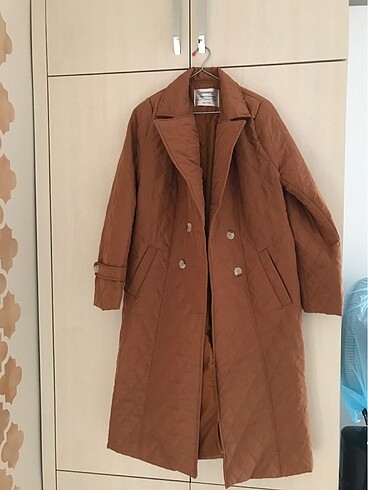 Camel renk trençkot