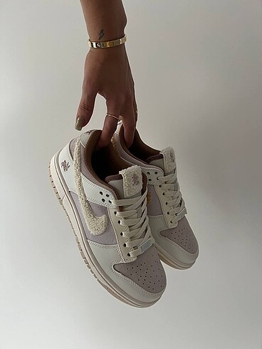 Nike Dunk Low Special