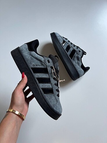 Adidas Campus