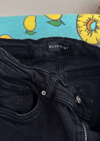 Bluemint Siyah Dar Kesim Fermuarlı jean - Görsel 2