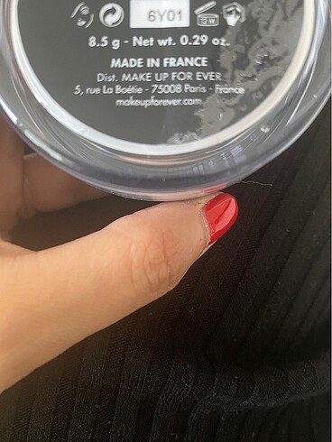 Beden Make up forever mat pudra