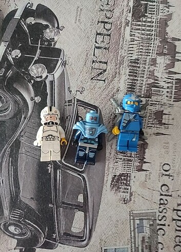 LEGO Mini Figür Mavi Ninja