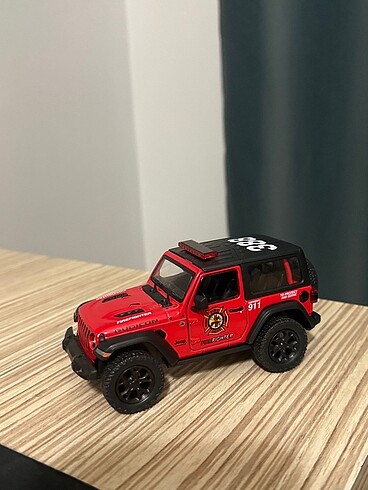 2018 MODEL JEEP WRANGLER FİGÜR OYUNCAK ARABA