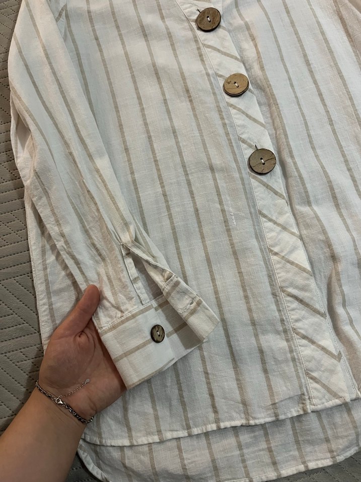 Düğmeli Beyaz Keten Bohem Kadın Gömlek - Görsel 3