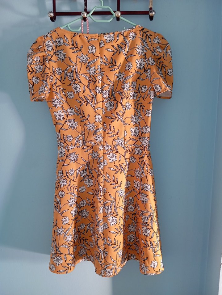 Sarı V Yakalı Midi Elbise - Görsel 2