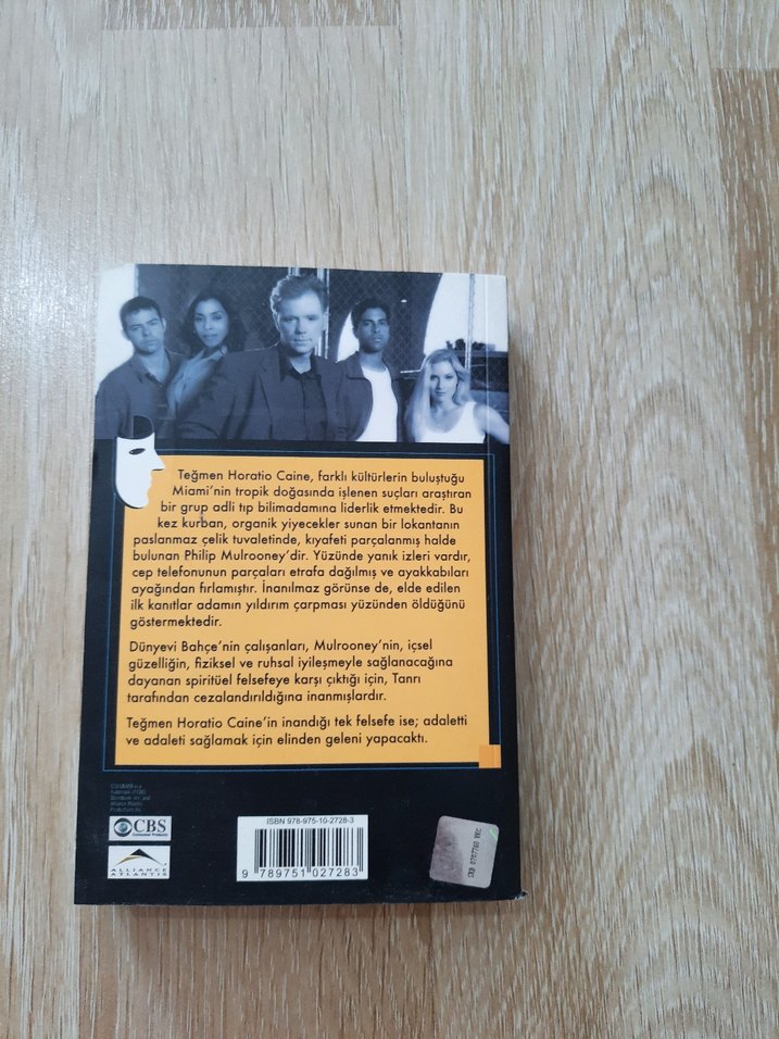CSI: Miami - Tarikat Avcıları Polisiye Roman - Görsel 2