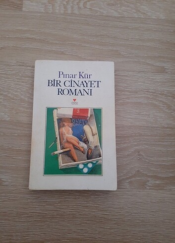 PINAR KÜR BİR CİNAYET ROMANI 