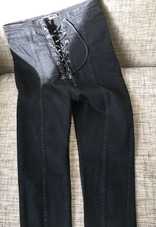 Bağcıklı pantalon