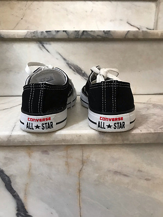 Siyah converse