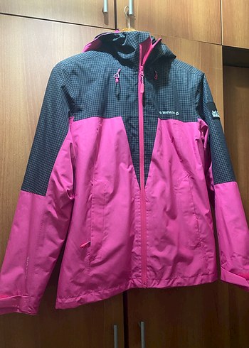 Jack Wolfskin s