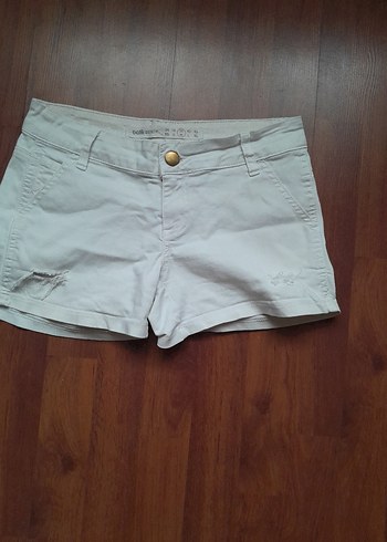 Bej Düğmeli Kadın Mini Şort - Görsel 2